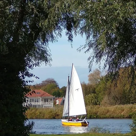 B&bslapenopeeneiland Kaag