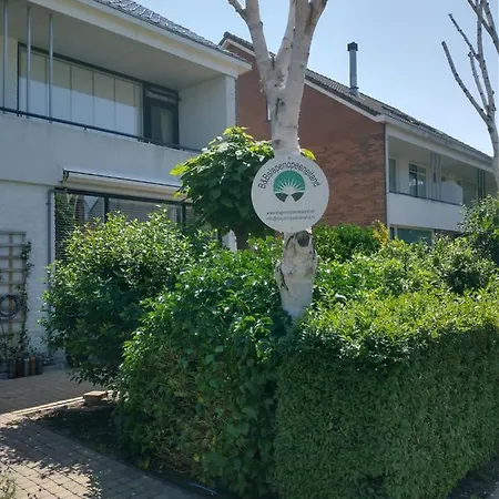 B&bslapenopeeneiland 住宿加早餐酒店 加赫
