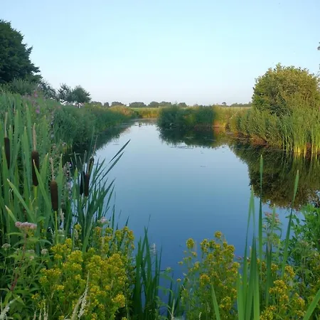 B&bslapenopeeneiland Kaag
