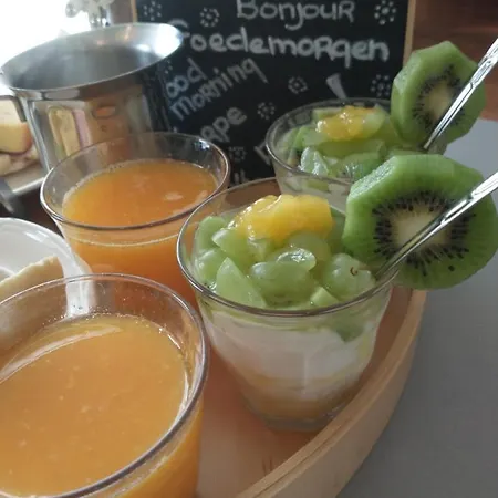 B&bslapenopeeneiland 住宿加早餐酒店 3*