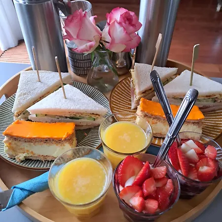 B&bslapenopeeneiland