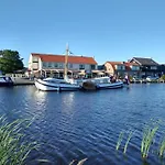 B&bslapenopeeneiland Bed & Breakfast 3*